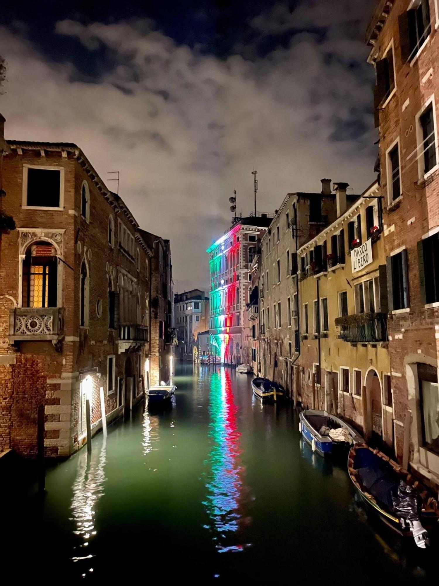 Apartment Campo San Polo Canal View *